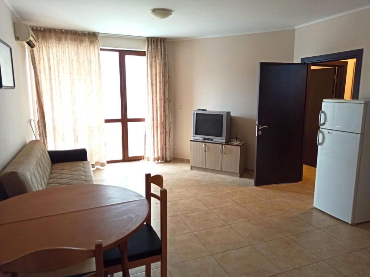 Private Apartments In Apolon Ravda Kültér fotó