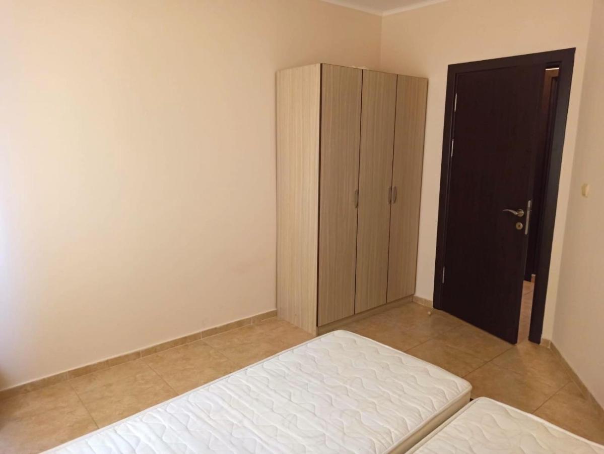 Private Apartments In Apolon Ravda Kültér fotó