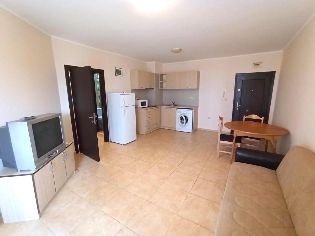 Private Apartments In Apolon Ravda Kültér fotó